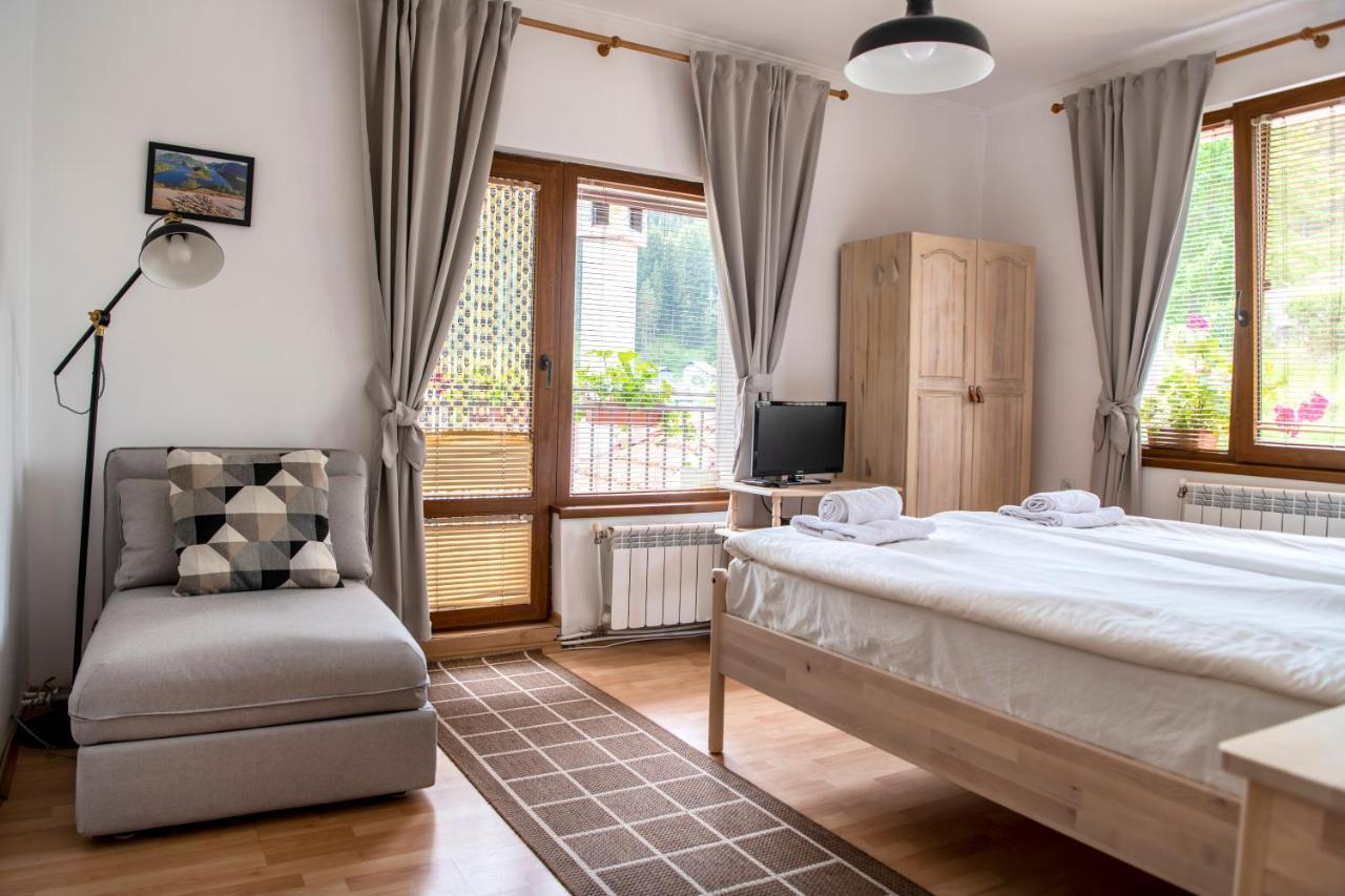טריגראד Guest House Rossy מראה חיצוני תמונה